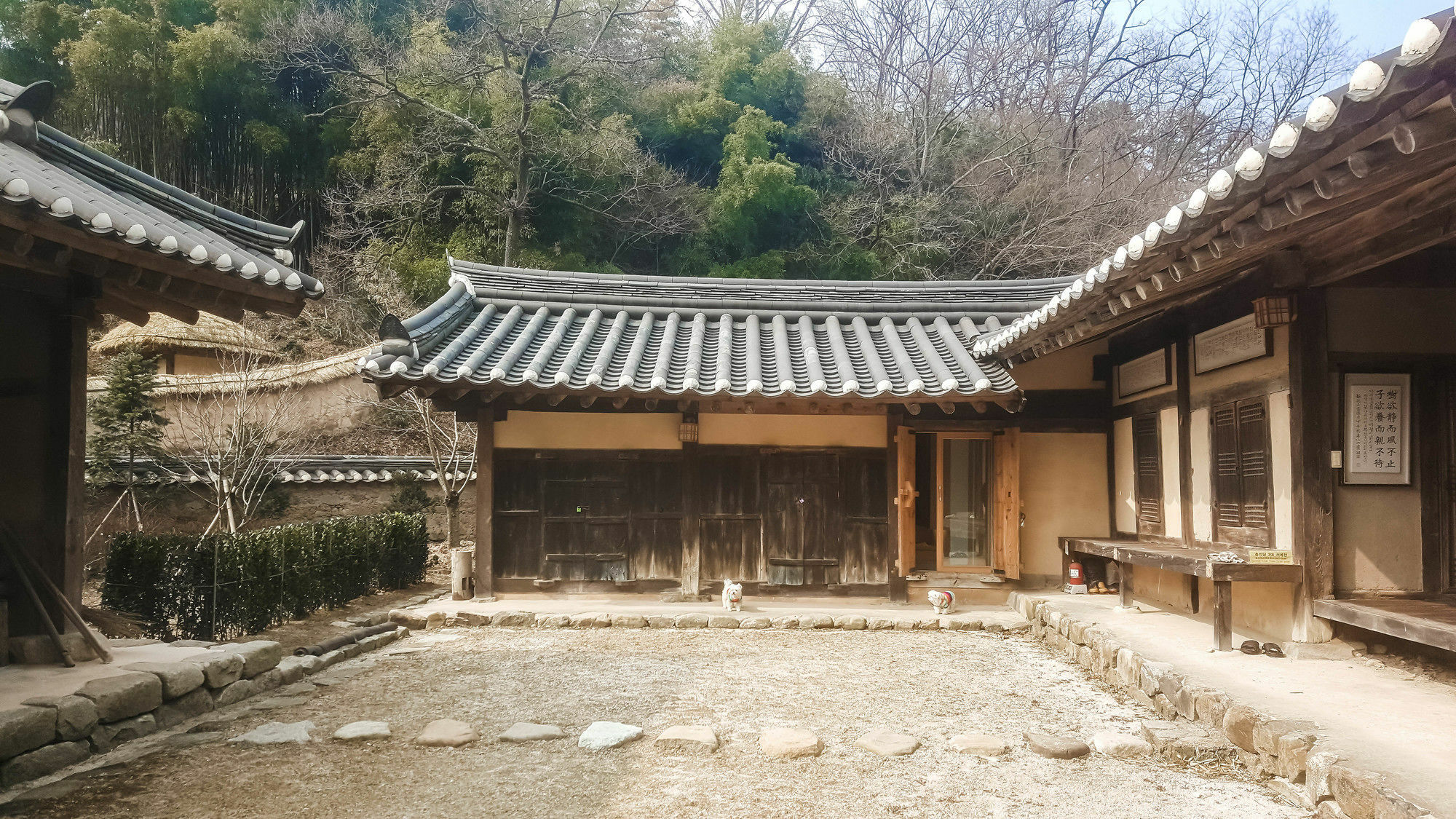 Samsan Traditional Hanok Guest House Gyeongju Exterior photo